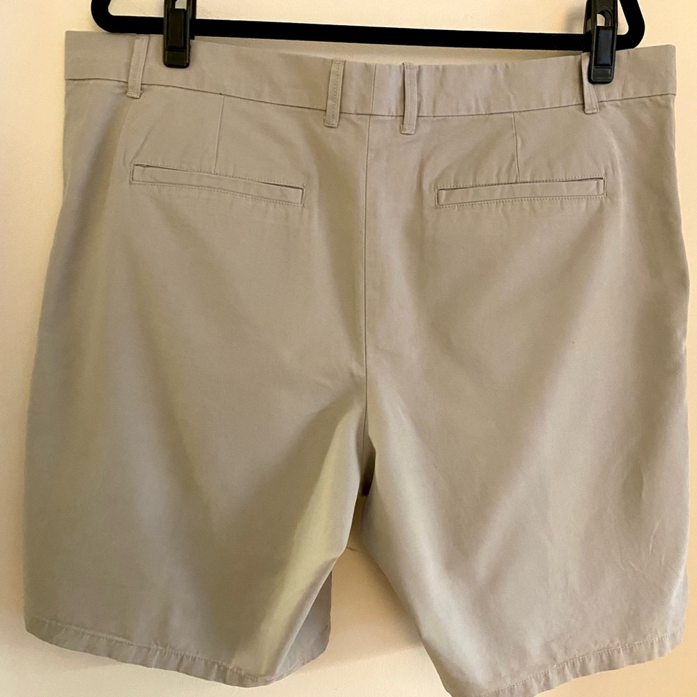 GAP Grey Boyfriend roll up Shorts Casual Style - Picture 4 of 4
